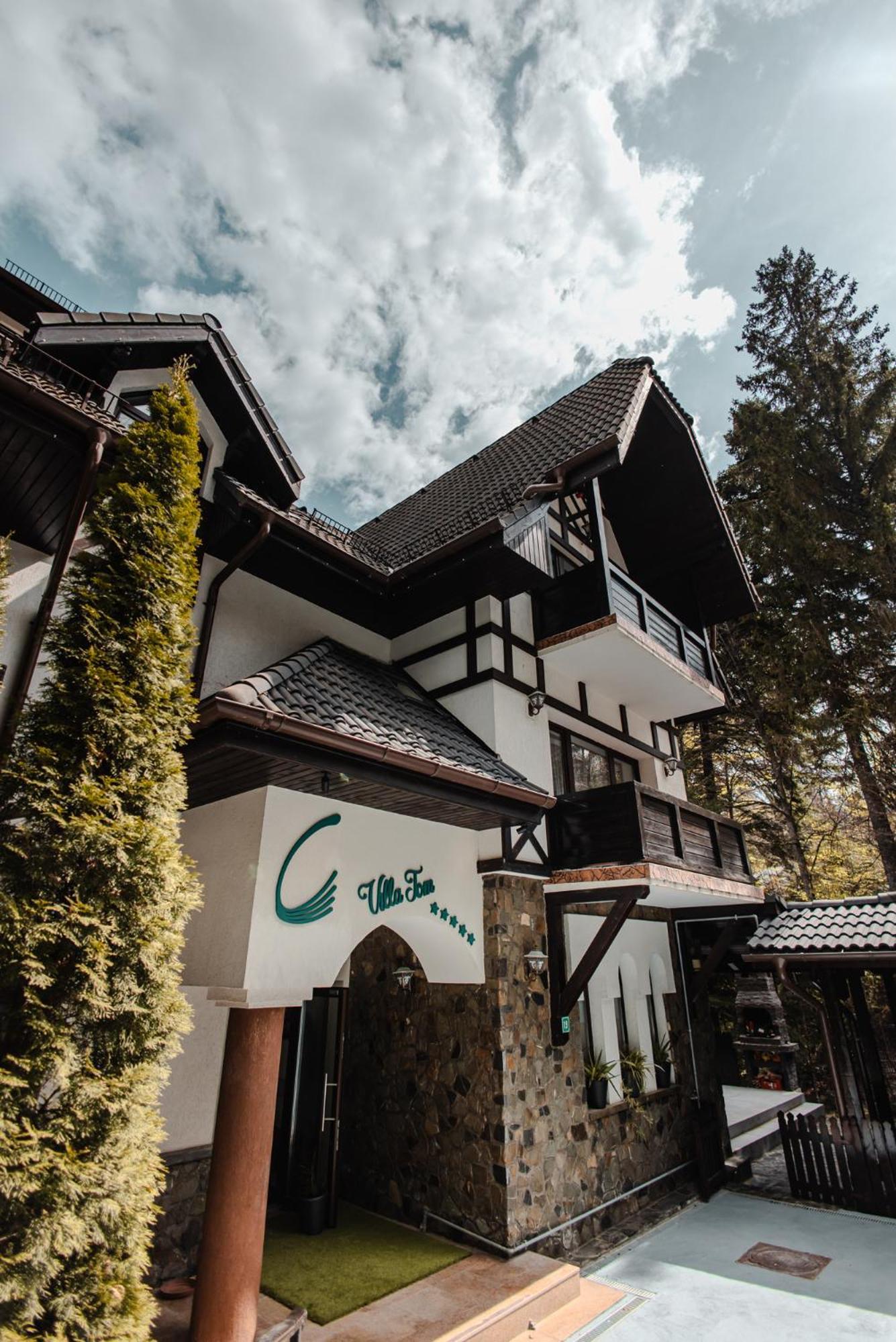Pension Casa Tom Sinaia Exterior foto